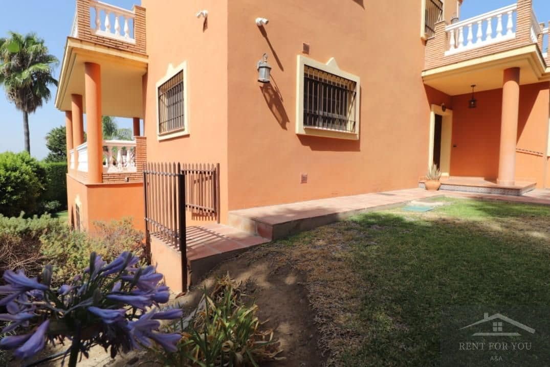 4 soveværelse Villa til leje i Alhaurin el Grande med swimmingpool - € 2.700 (Ref: 7507207)