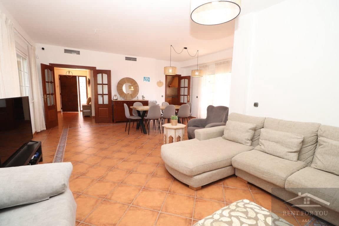 4 soveværelse Villa til leje i Alhaurin el Grande med swimmingpool - € 2.700 (Ref: 7507207)