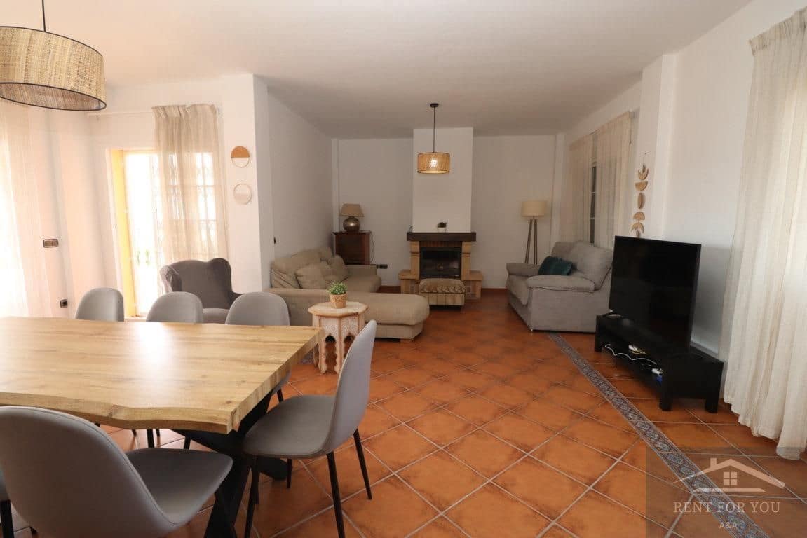 4 soveværelse Villa til leje i Alhaurin el Grande med swimmingpool - € 2.700 (Ref: 7507207)