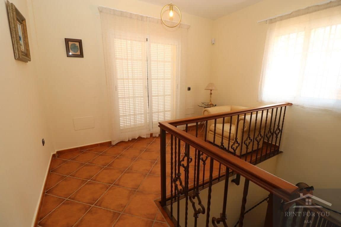 4 soveværelse Villa til leje i Alhaurin el Grande med swimmingpool - € 2.700 (Ref: 7507207)