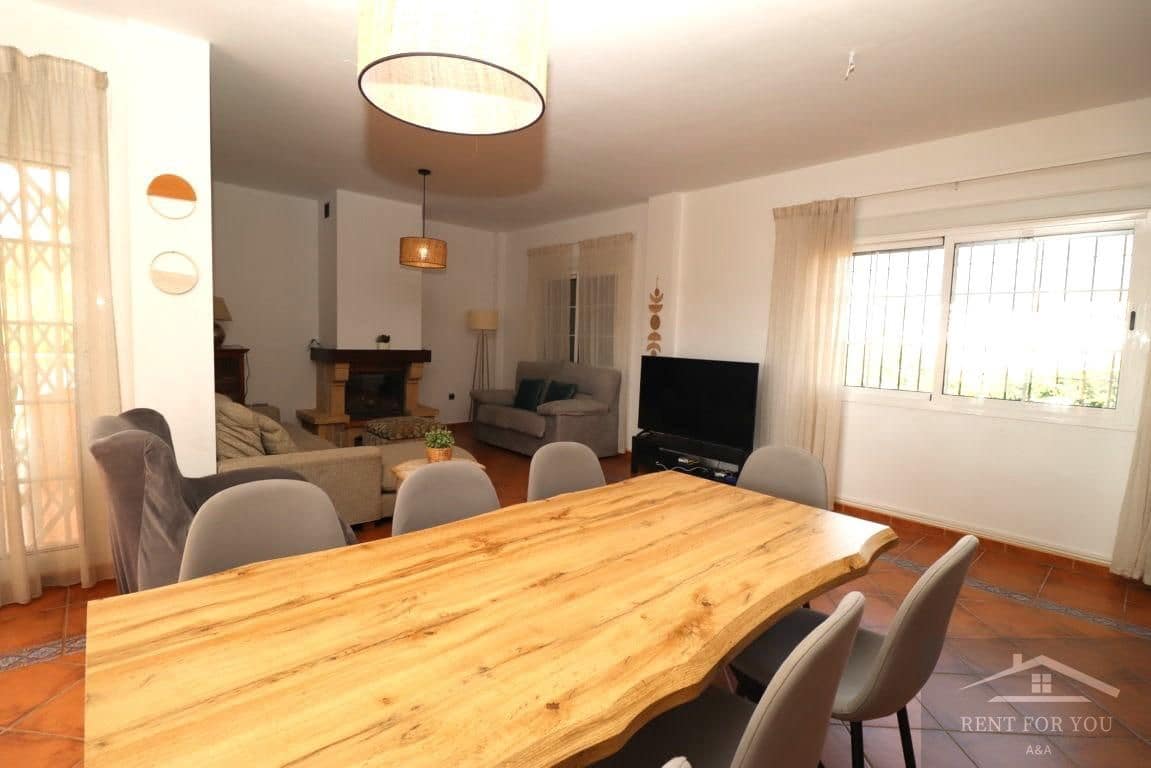 4 soveværelse Villa til leje i Alhaurin el Grande med swimmingpool - € 2.700 (Ref: 7507207)