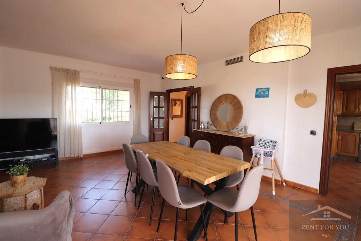 4 soveværelse Villa til leje i Alhaurin el Grande med swimmingpool - € 2.700 (Ref: 7507207)