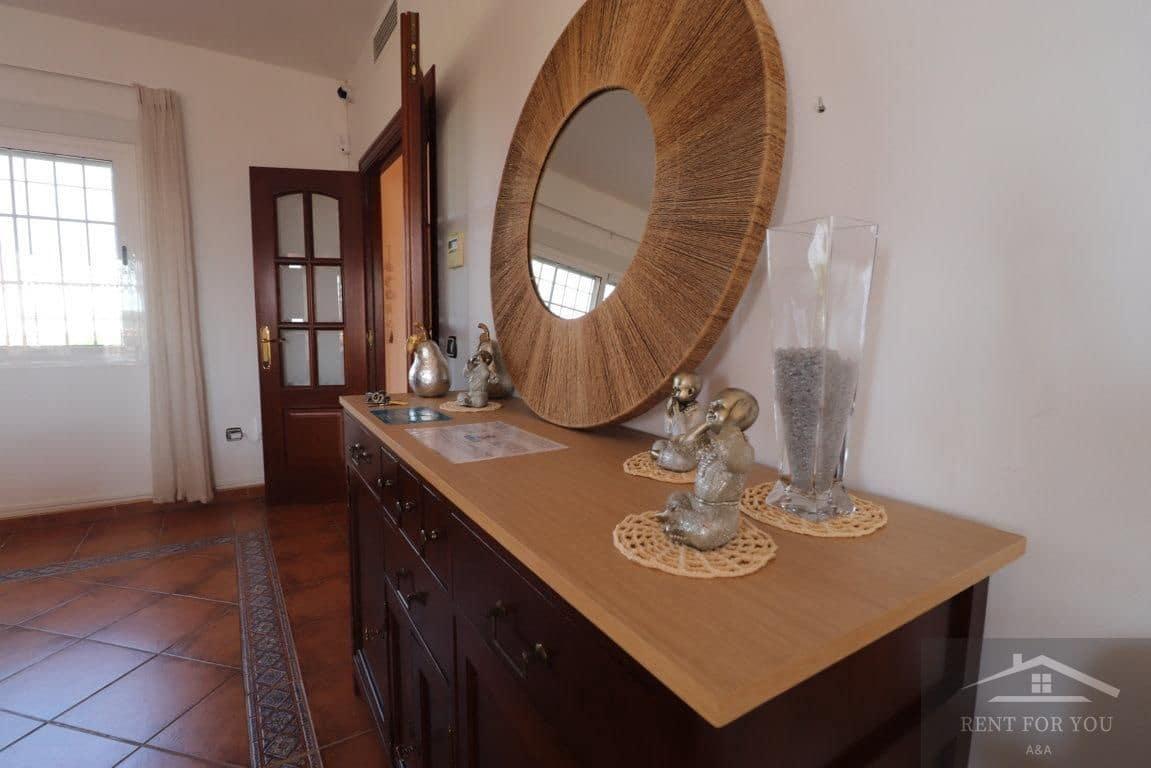 4 soveværelse Villa til leje i Alhaurin el Grande med swimmingpool - € 2.700 (Ref: 7507207)