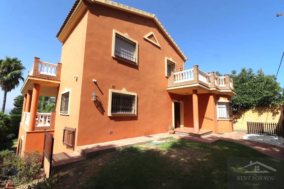 4 soveværelse Villa til leje i Alhaurin el Grande med swimmingpool - € 2.700 (Ref: 7507207)