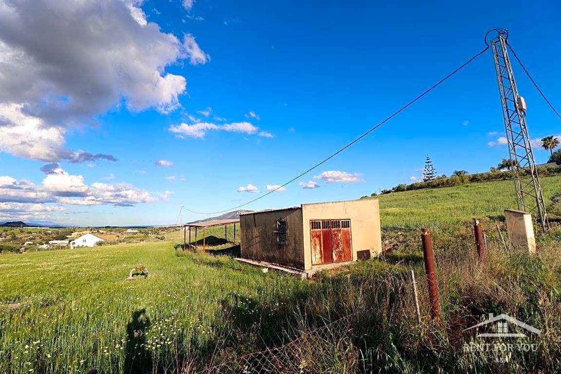 Grunde uden byggetilladelser til salg i Alhaurin de la Torre - € 240.000 (Ref: 7522865)