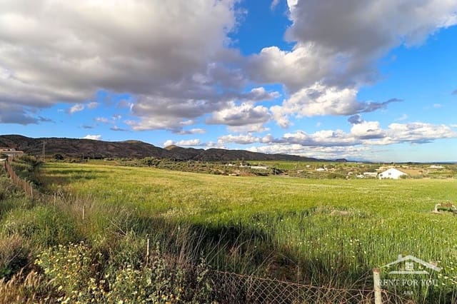 Mark till salu i Alhaurín de la Torre - 240 000 € (Ref: 7522865)