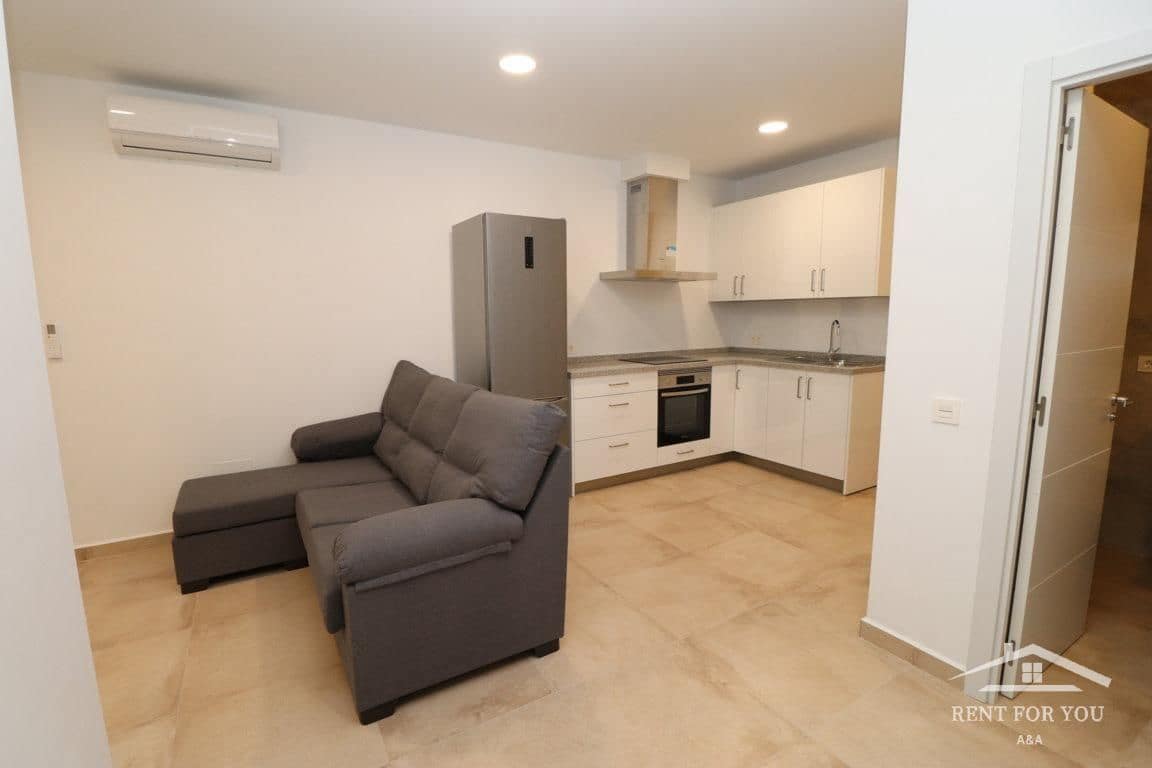 Piso de 1 habitación en Alhaurín el Grande en alquiler - 600 € (Ref: 7577196)