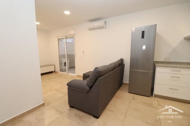 Piso de 1 habitación en Alhaurín el Grande en alquiler - 600 € (Ref: 7577196)
