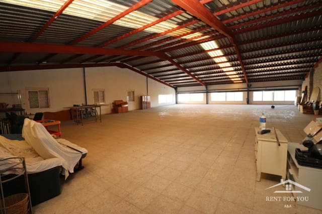 1 makuuhuone Kaupallinen vuokrattavana paikassa Coín - 650 € (Ref: 7717076)