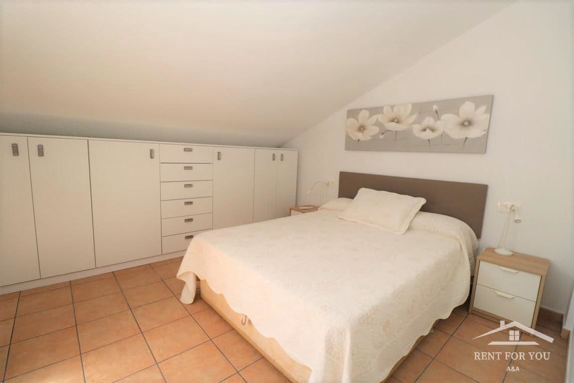Piso de 2 habitaciones en Alhaurín el Grande en alquiler - 750 € (Ref: 7738547)