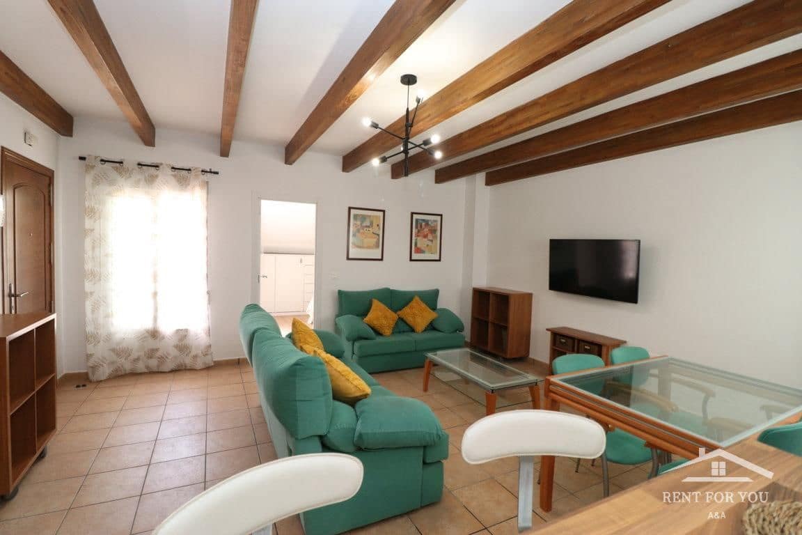 Piso de 2 habitaciones en Alhaurín el Grande en alquiler - 750 € (Ref: 7738547)