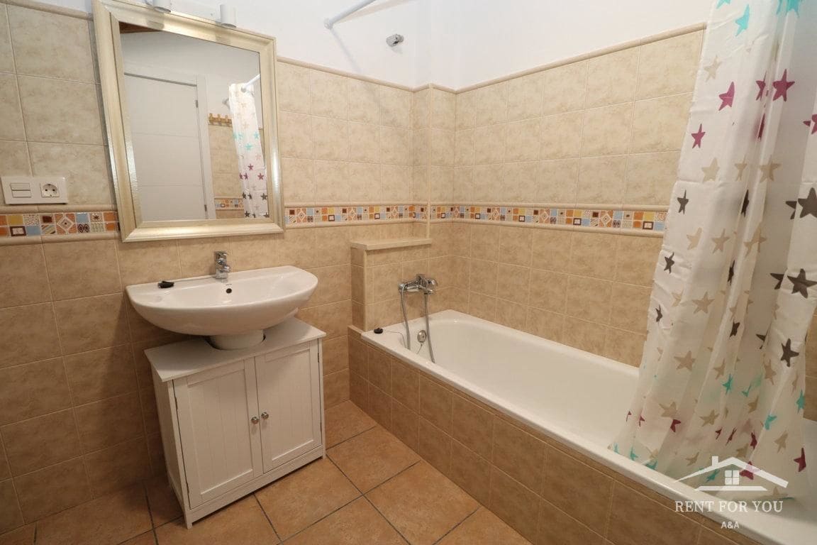 Piso de 2 habitaciones en Alhaurín el Grande en alquiler - 750 € (Ref: 7738547)