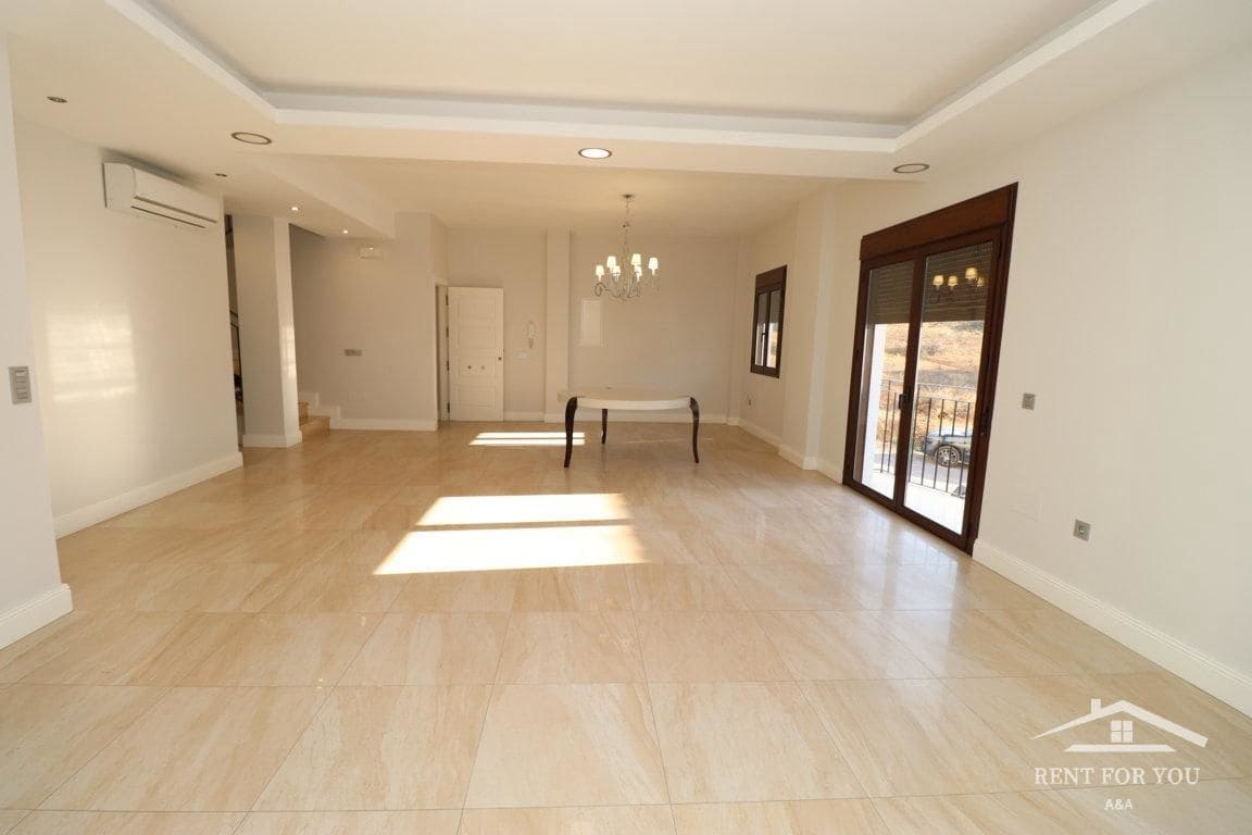 3 bedroom Villa for rent in Alhaurin el Grande - € 1,400 (Ref: 7778028)