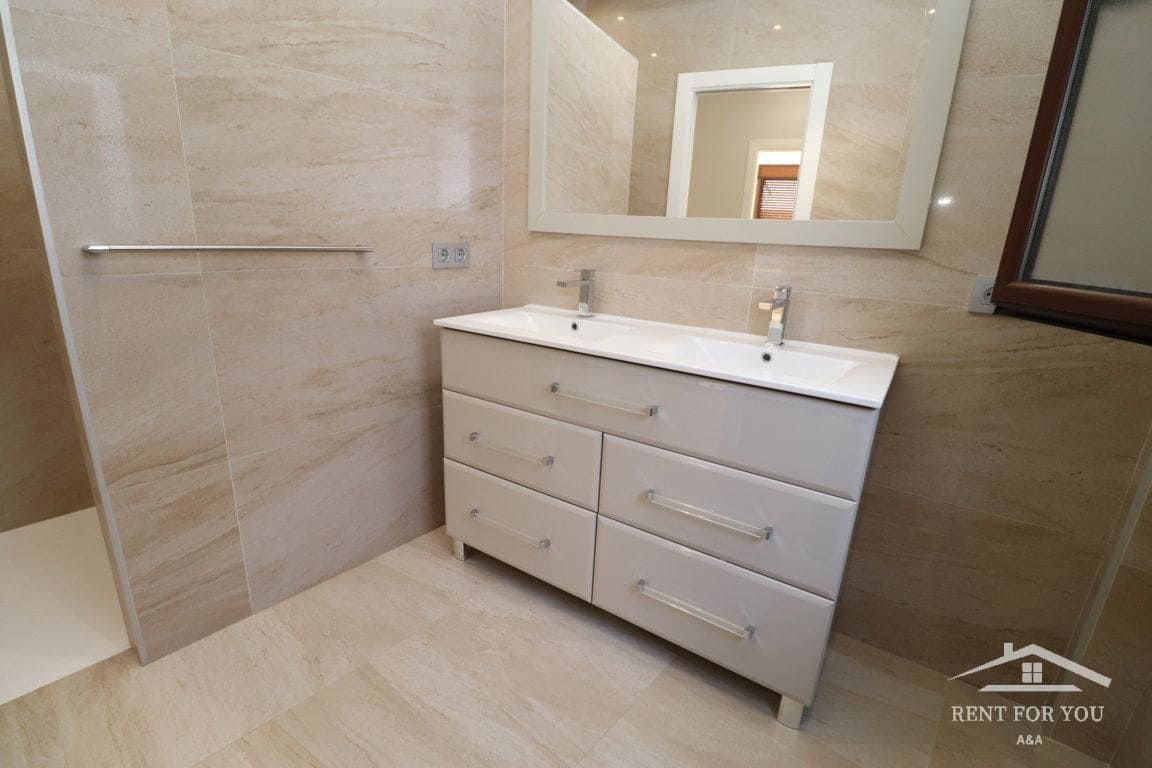 3 bedroom Villa for rent in Alhaurin el Grande - € 1,400 (Ref: 7778028)
