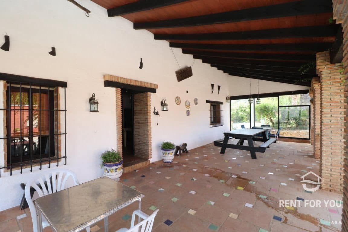 6 soverom Villa til leie i Alhaurin el Grande - € 1 500 (Ref: 7806966)