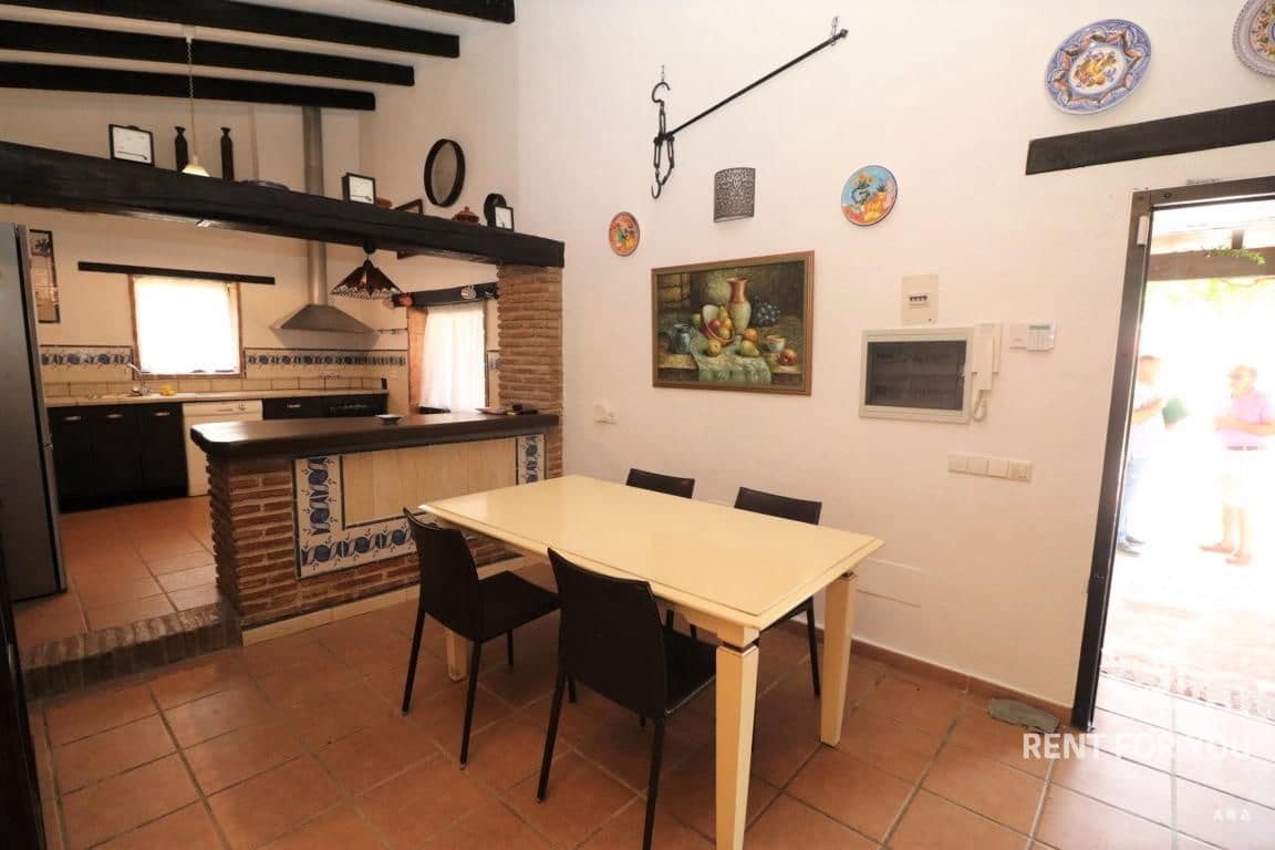 6 soverom Villa til leie i Alhaurin el Grande - € 1 500 (Ref: 7806966)