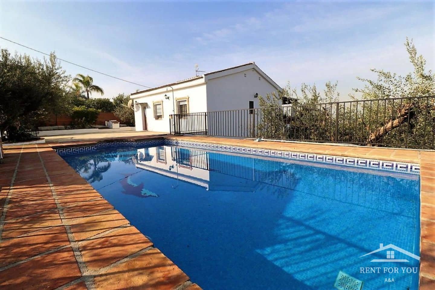 3 bedroom Villa for rent in Alhaurin el Grande with pool garage - € 1,500 (Ref: 7820297)