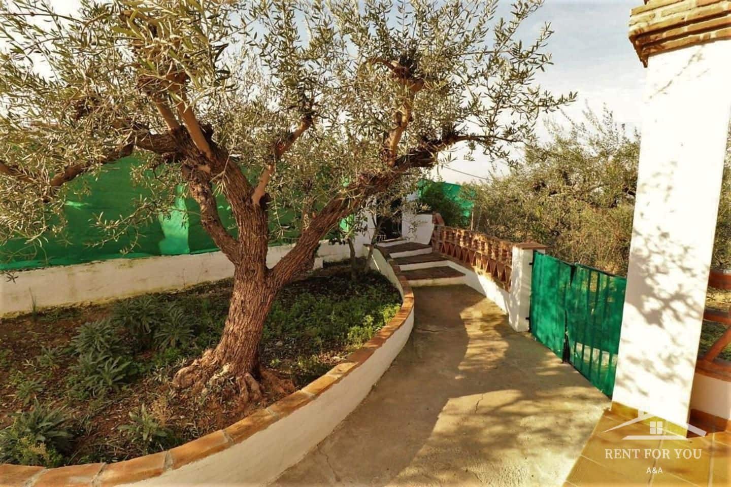 3 bedroom Villa for rent in Alhaurin el Grande with pool garage - € 1,500 (Ref: 7820297)