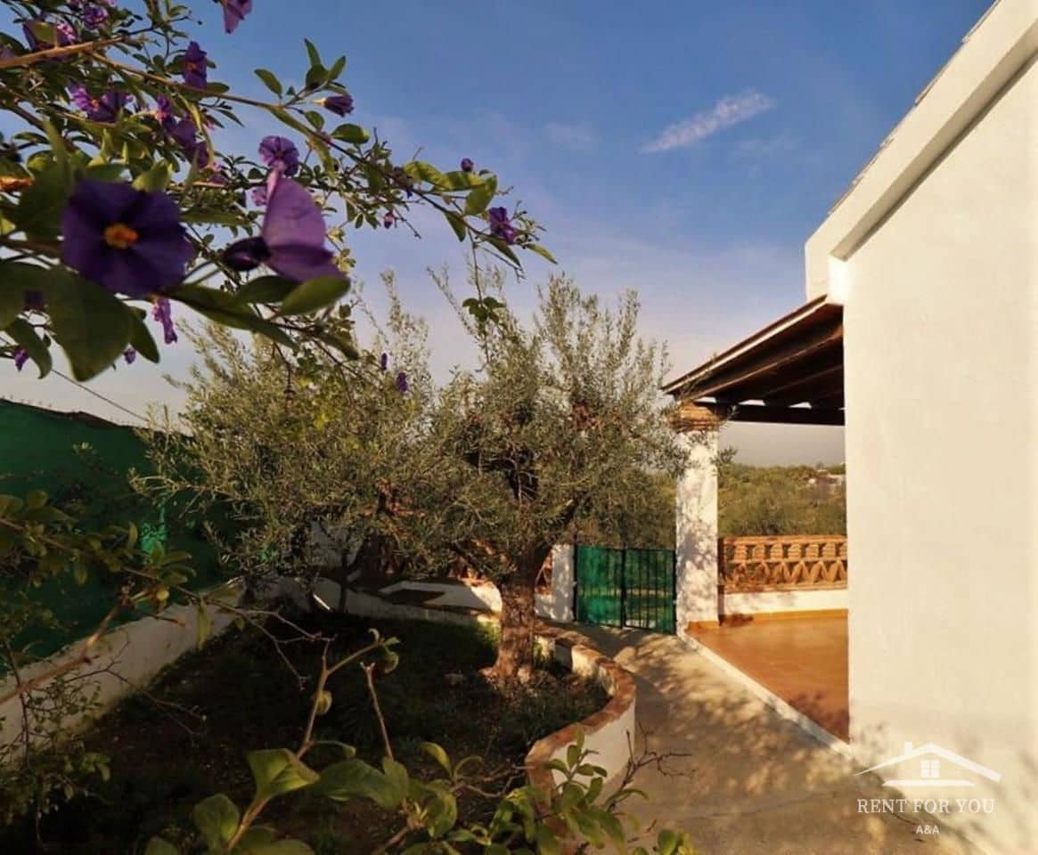 3 bedroom Villa for rent in Alhaurin el Grande with pool garage - € 1,500 (Ref: 7820297)