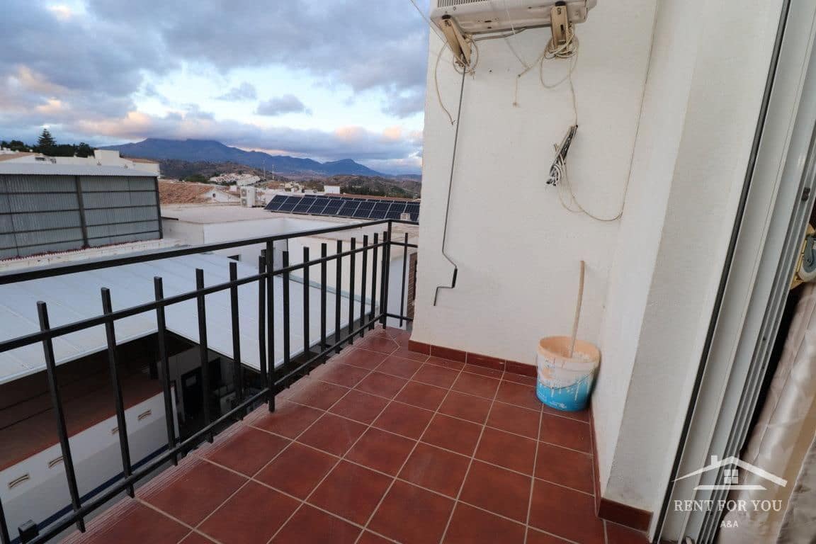 2 bedroom Flat for rent in Coin - € 750 (Ref: 7827690)