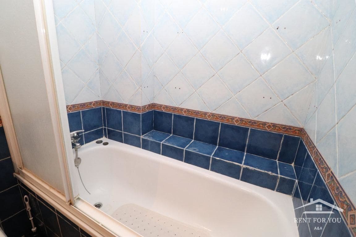 2 bedroom Flat for rent in Coin - € 750 (Ref: 7827690)