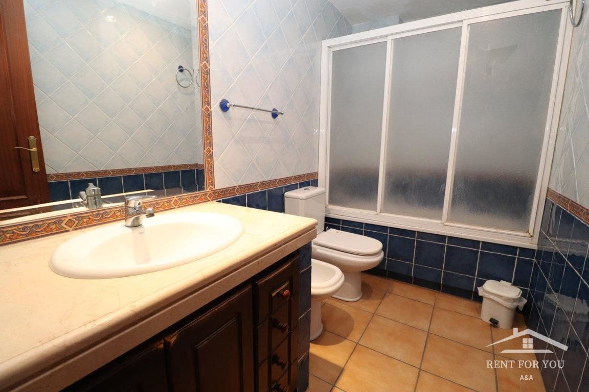 2 bedroom Flat for rent in Coin - € 750 (Ref: 7827690)