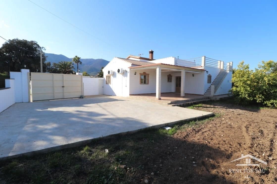 3 bedroom Villa for rent in Alhaurin el Grande with pool garage - € 1,300 (Ref: 7883001)