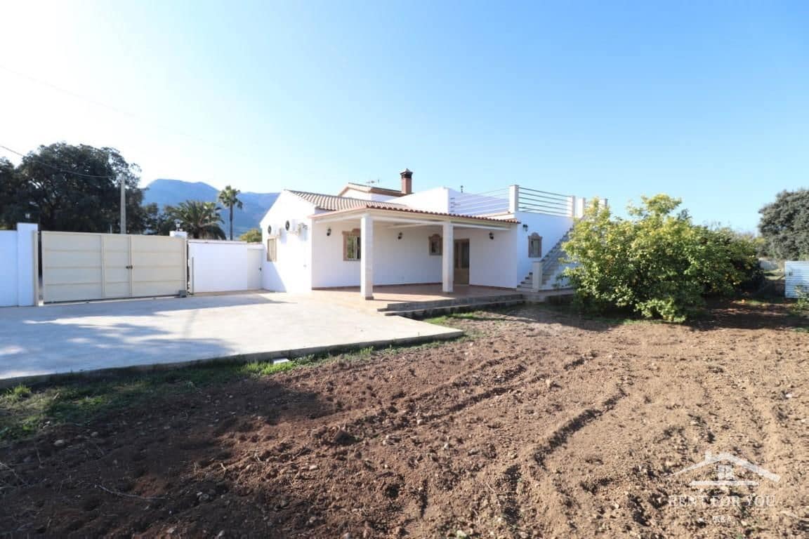 3 bedroom Villa for rent in Alhaurin el Grande with pool garage - € 1,300 (Ref: 7883001)