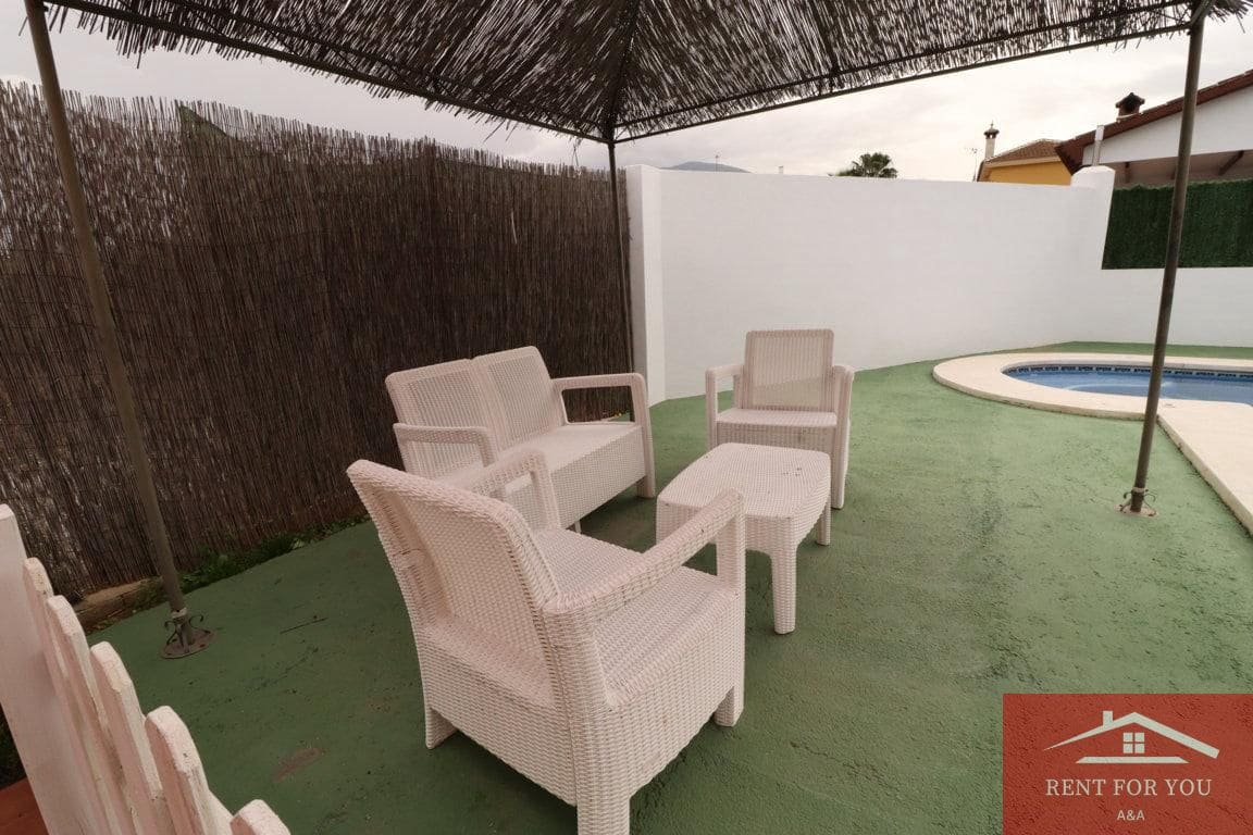 2 bedroom Villa for rent in Alhaurin el Grande with pool - € 1,600 (Ref: 7897889)
