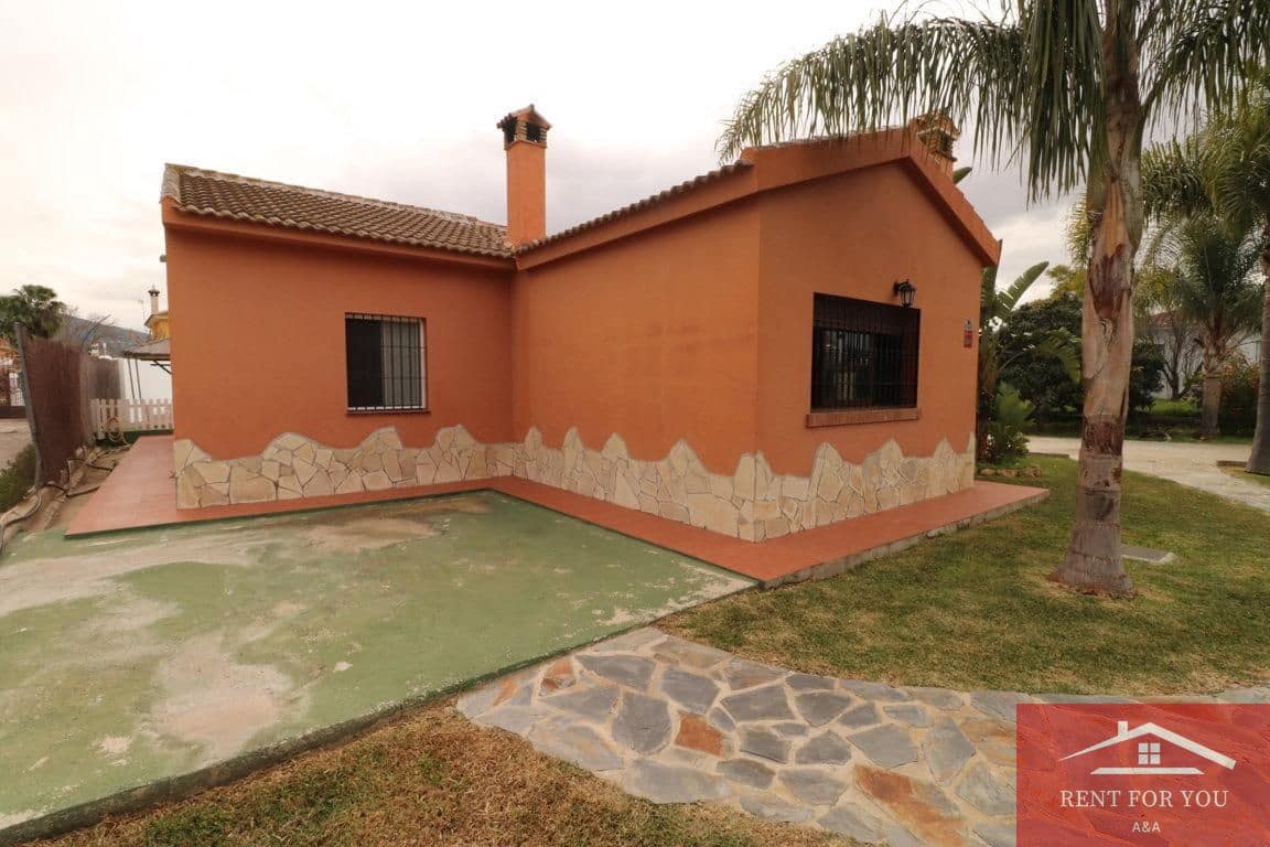 2 bedroom Villa for rent in Alhaurin el Grande with pool - € 1,600 (Ref: 7897889)