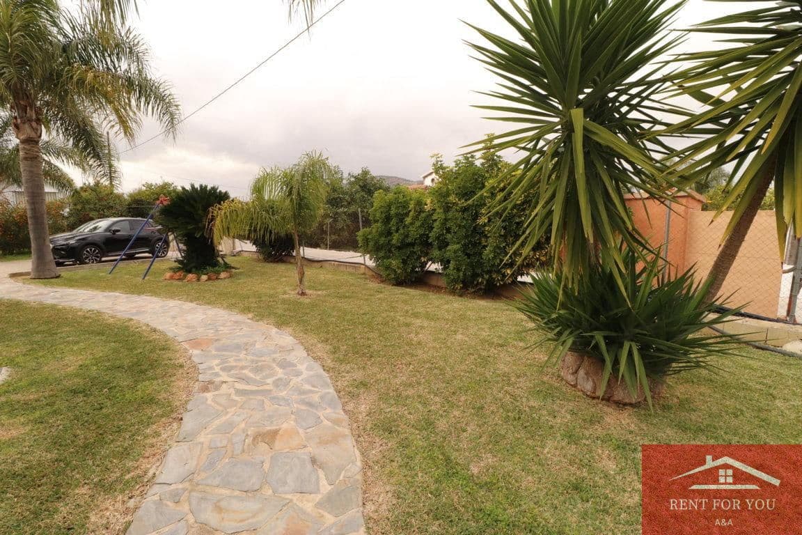 2 bedroom Villa for rent in Alhaurin el Grande with pool - € 1,600 (Ref: 7897889)