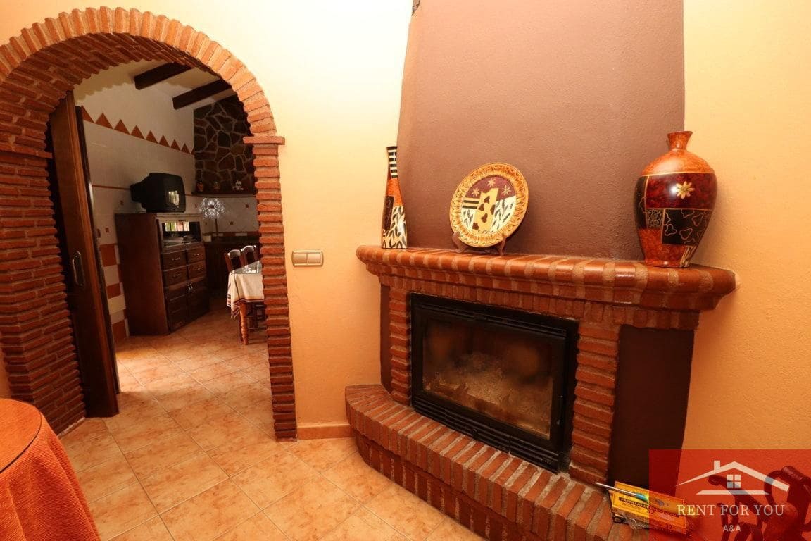 2 bedroom Villa for rent in Alhaurin el Grande with pool - € 1,600 (Ref: 7897889)