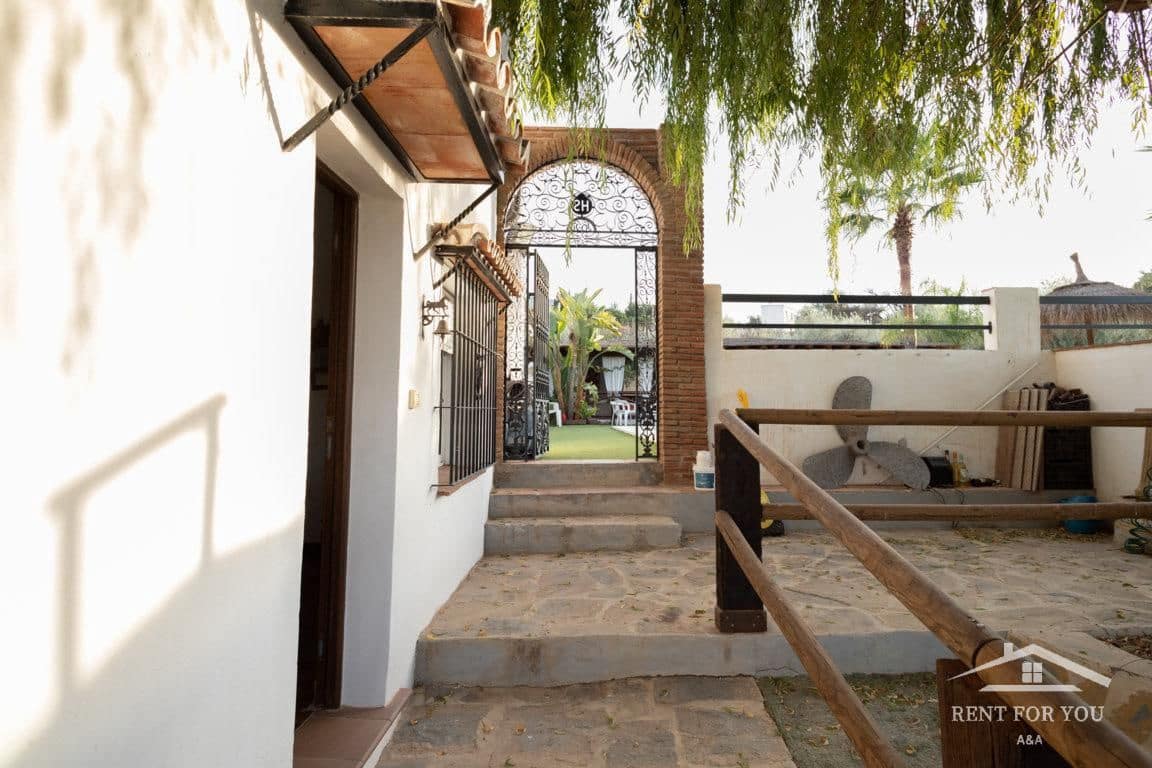 3 bedroom Villa for rent in Alhaurín el Grande with pool € 2,500 (Ref