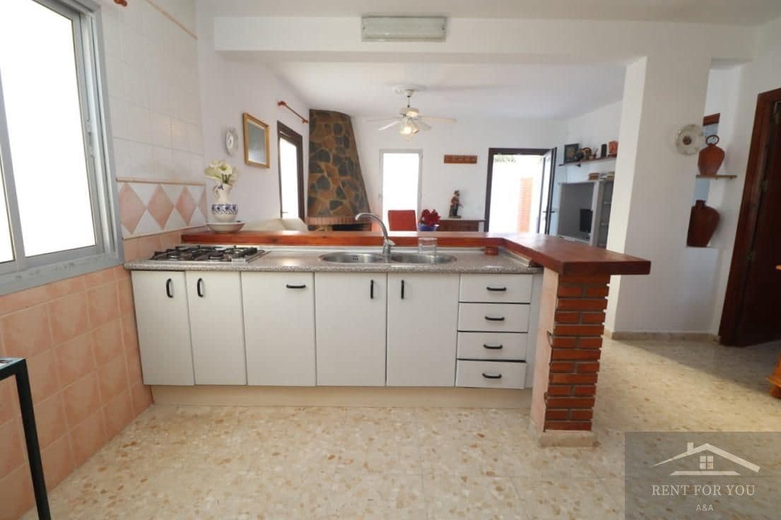 2 soverom Villa til leie i Alhaurin de la Torre med svømmebasseng - € 1 400 (Ref: 8011611)