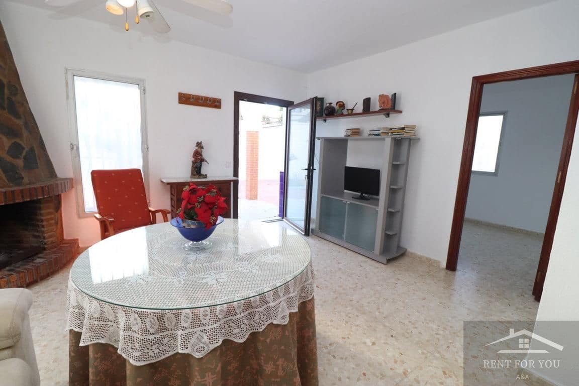 2 soverom Villa til leie i Alhaurin de la Torre med svømmebasseng - € 1 400 (Ref: 8011611)