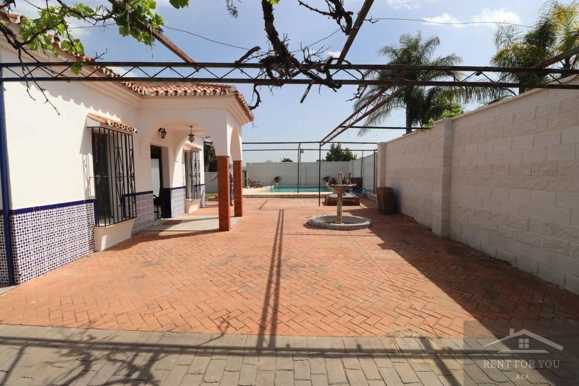 2 soverom Villa til leie i Alhaurin de la Torre med svømmebasseng - € 1 400 (Ref: 8011611)