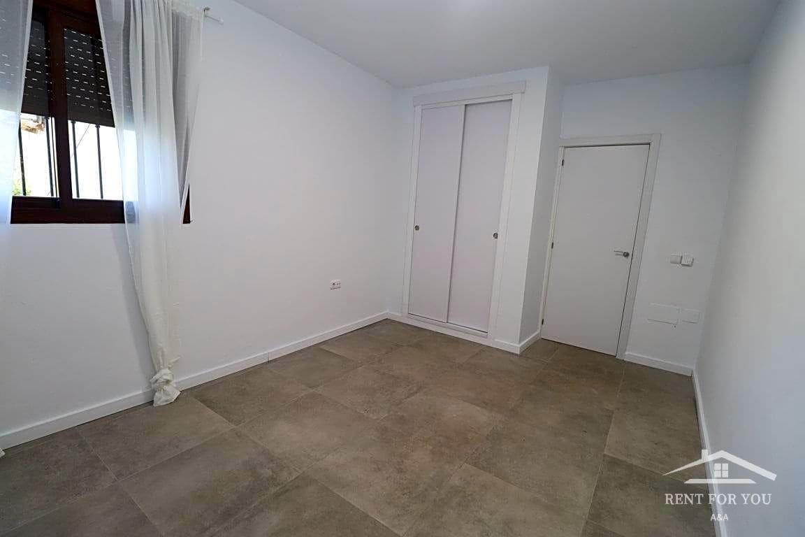 4 bedroom Villa for rent in Coin with pool garage - € 1,800 (Ref: 8039525)