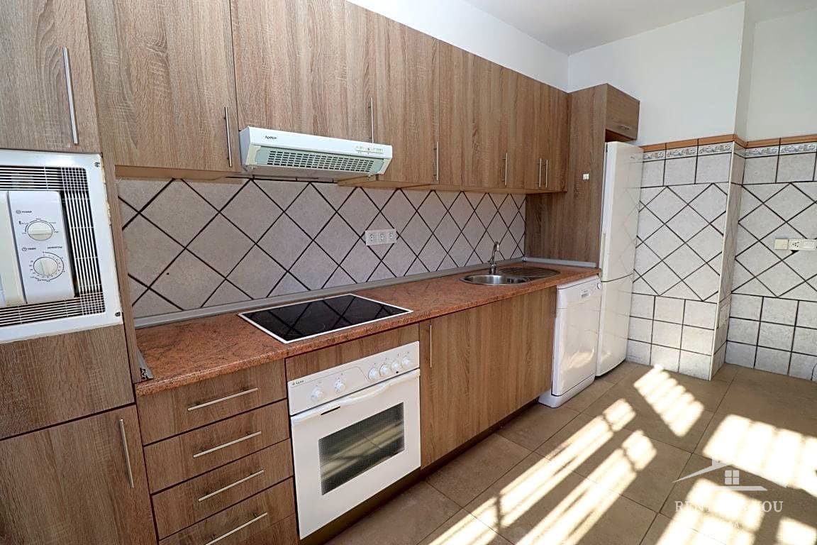 4 bedroom Villa for rent in Coin with pool garage - € 1,800 (Ref: 8039525)