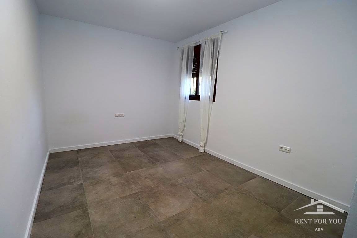 4 bedroom Villa for rent in Coin with pool garage - € 1,800 (Ref: 8039525)