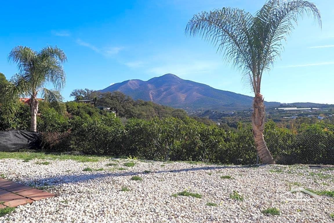 4 bedroom Villa for rent in Coin with pool garage - € 1,800 (Ref: 8039525)