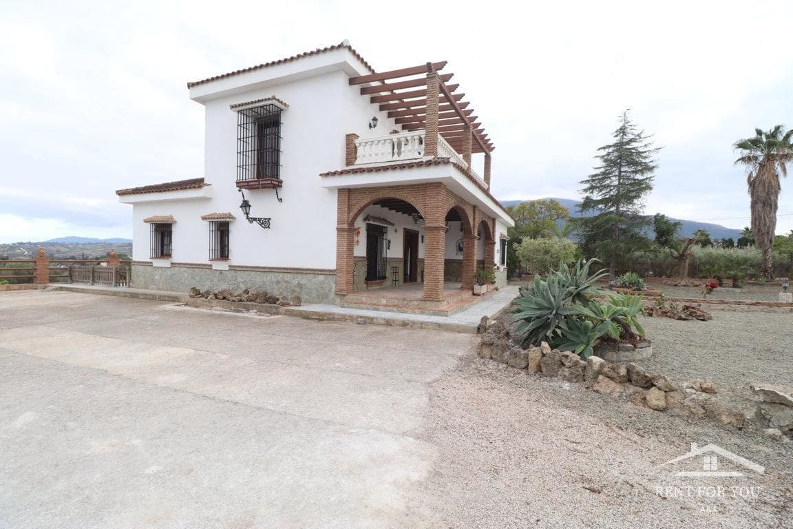 Villa/Maison de 5 chambres à louer à Alhaurin el Grande avec piscine - 2 500 € (Ref: 8069436)