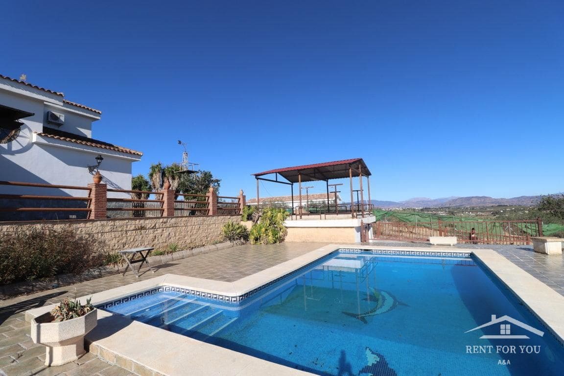 Villa/Maison de 5 chambres à louer à Alhaurin el Grande avec piscine - 2 500 € (Ref: 8069436)