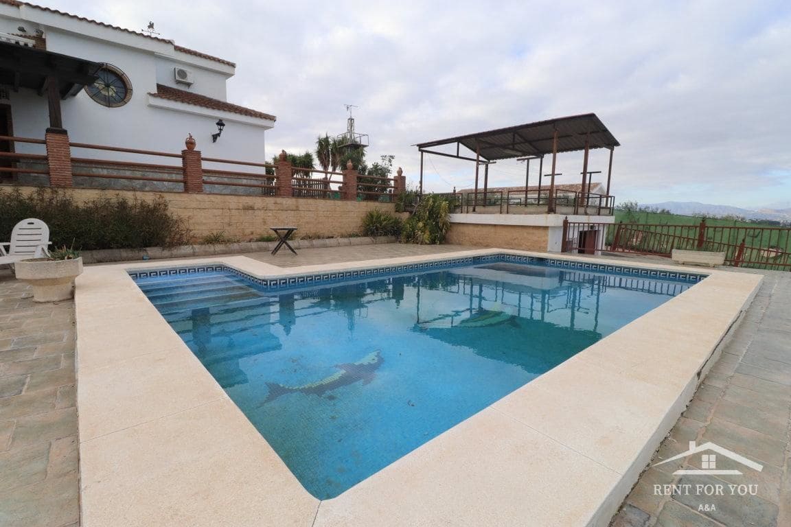 Villa/Maison de 5 chambres à louer à Alhaurin el Grande avec piscine - 2 500 € (Ref: 8069436)
