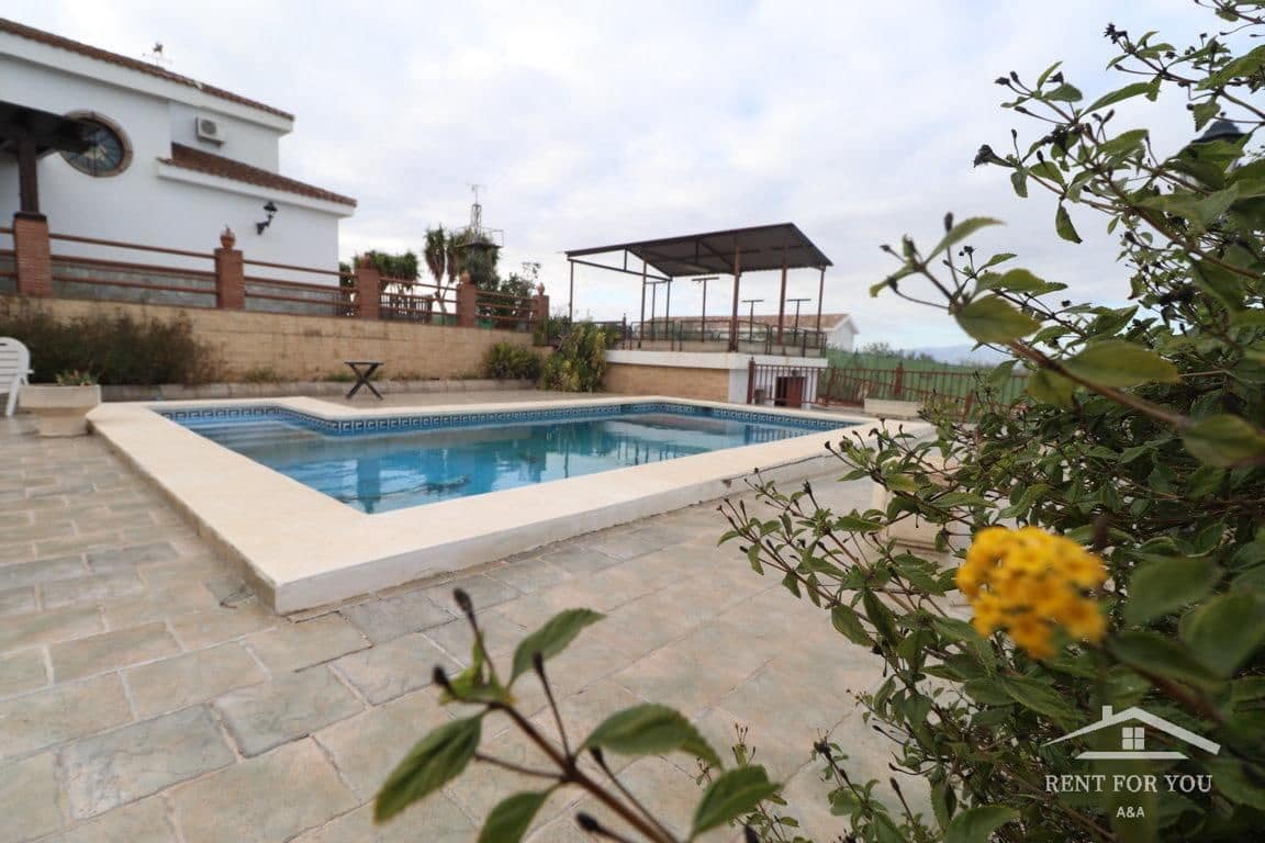 Villa/Maison de 5 chambres à louer à Alhaurin el Grande avec piscine - 2 500 € (Ref: 8069436)