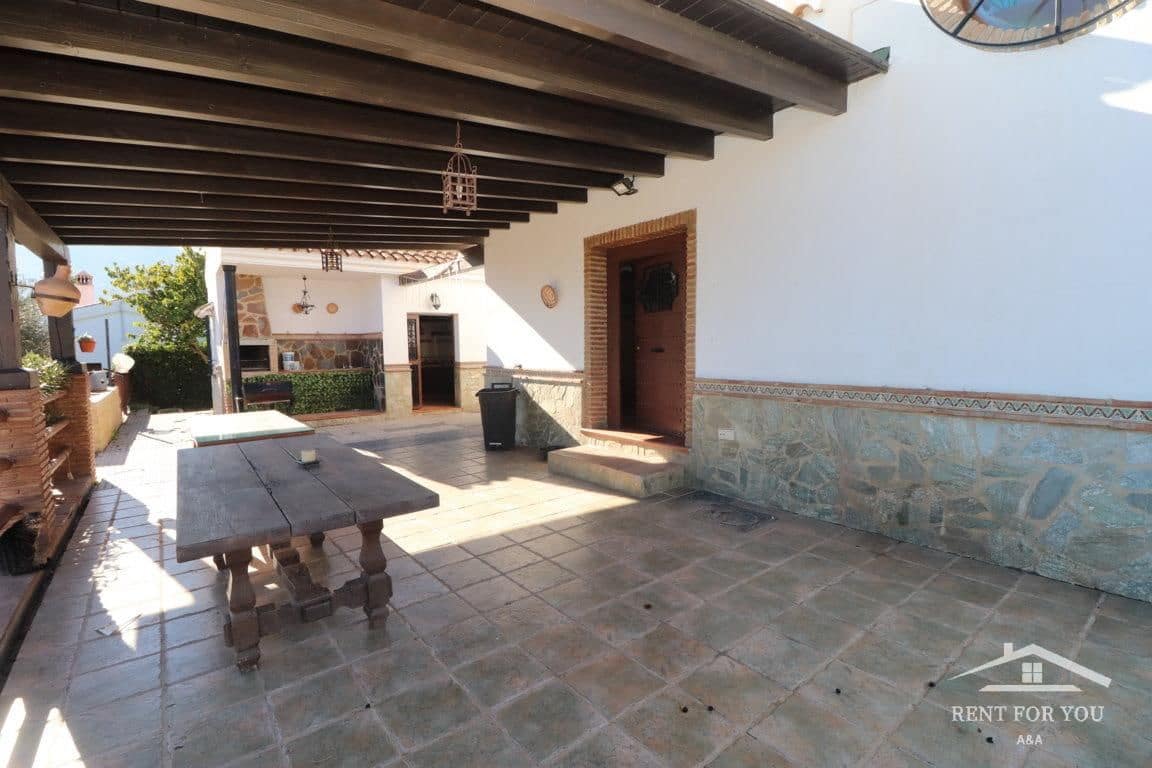 Villa/Maison de 5 chambres à louer à Alhaurin el Grande avec piscine - 2 500 € (Ref: 8069436)