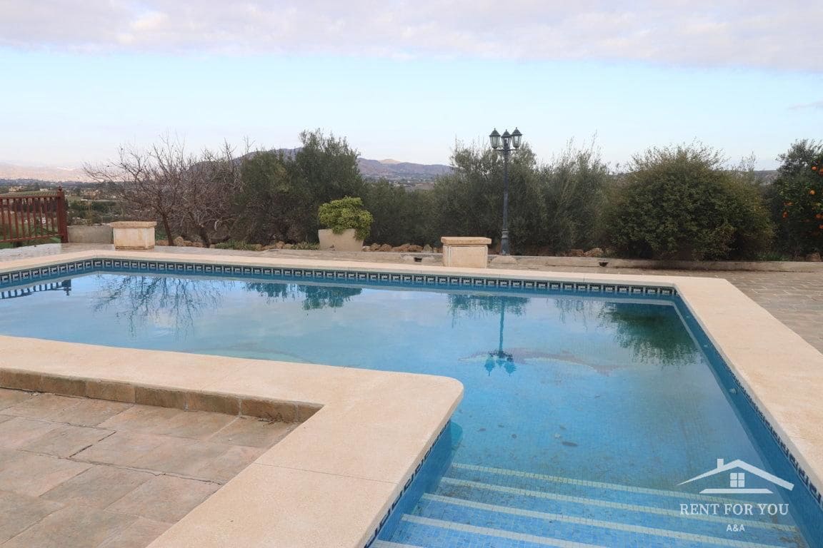 Villa/Maison de 5 chambres à louer à Alhaurin el Grande avec piscine - 2 500 € (Ref: 8069436)