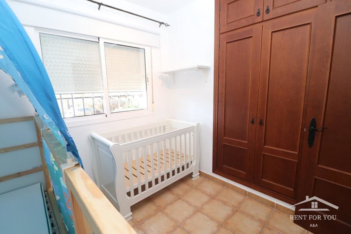 3 soveværelse Villa til leje i Alhaurin el Grande med swimmingpool garage - € 2.300 (Ref: 8121029)