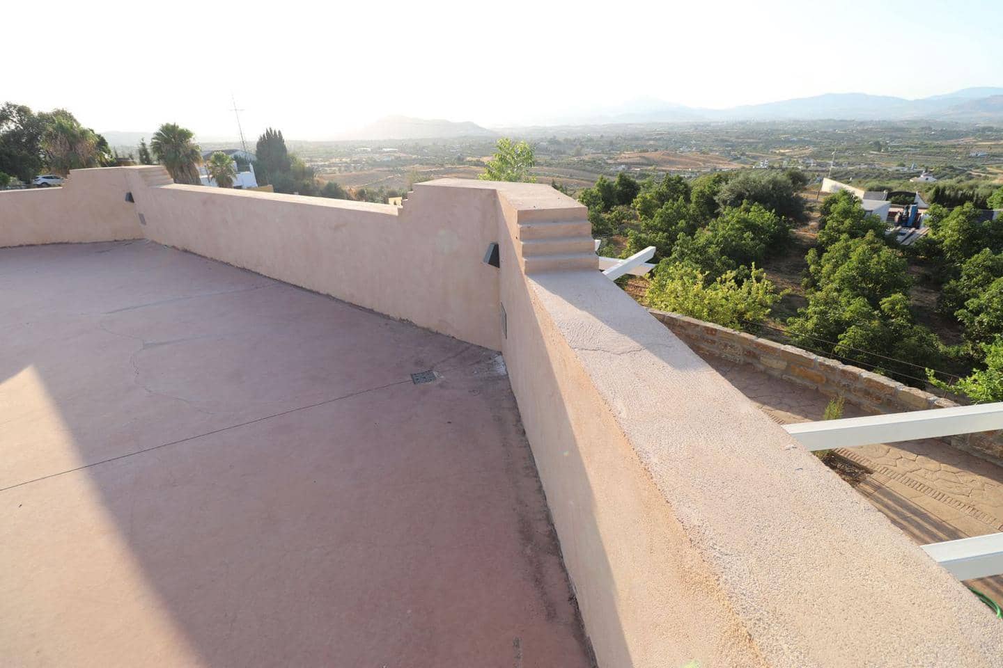 6 quarto Moradia para arrendar em Alhaurin el Grande com piscina garagem - 3 500 € (Ref: 8180916)