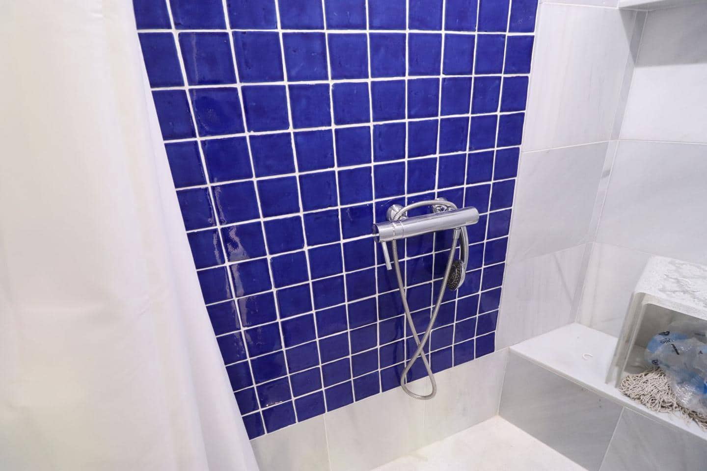 6 quarto Moradia para arrendar em Alhaurin el Grande com piscina garagem - 3 500 € (Ref: 8180916)