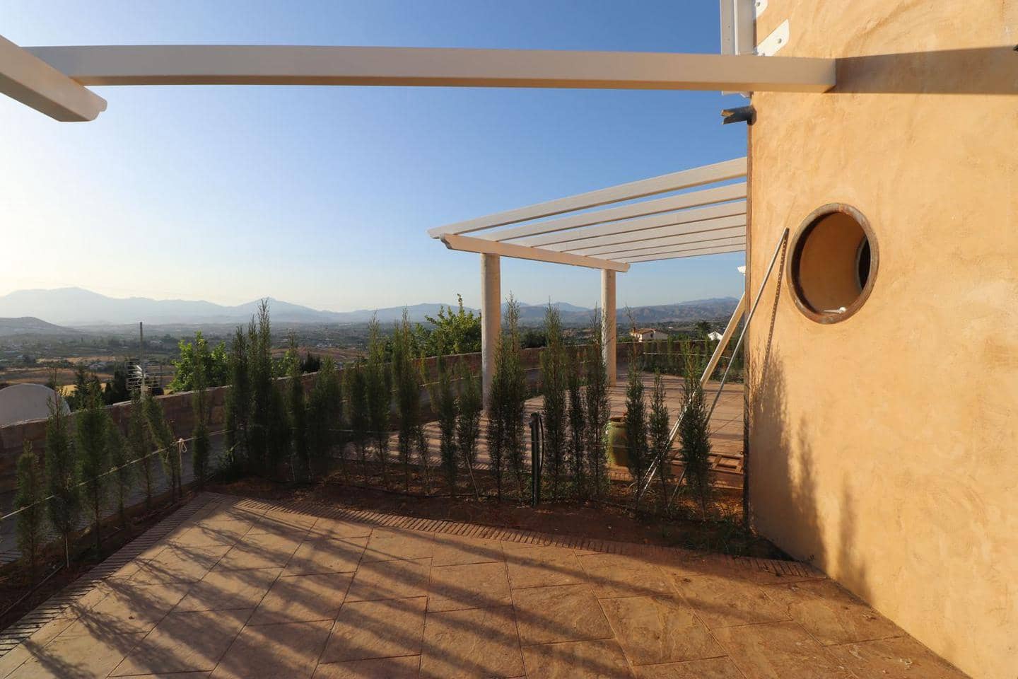 6 quarto Moradia para arrendar em Alhaurin el Grande com piscina garagem - 3 500 € (Ref: 8180916)